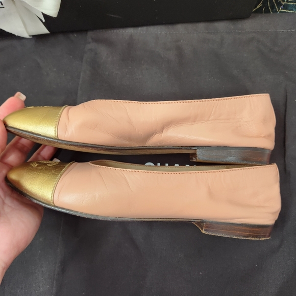 Chanel Shoes - Picture 3 of 9